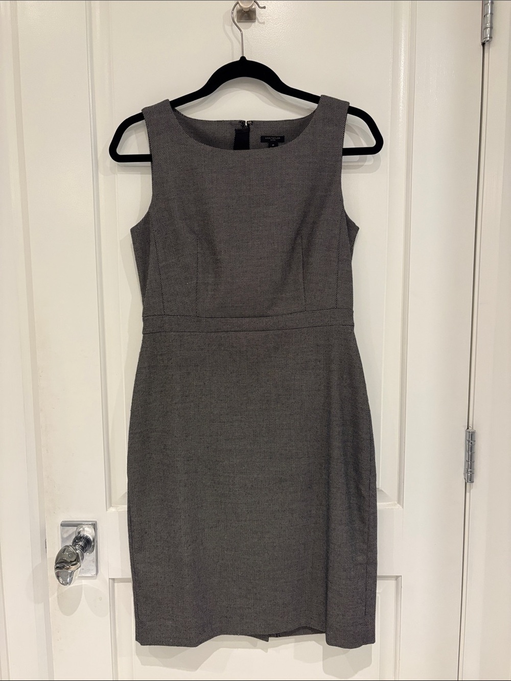 Ann Taylor Gray Sleeveless Sheath Midi Dress